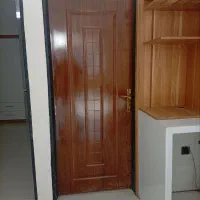 درب اتاق بدون کم ودستگیره