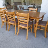 میز و صندلی کلاسیک زیبا