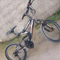 این دوچرخه ب قیمت ۶ میلیون تومان ب فروش میرود