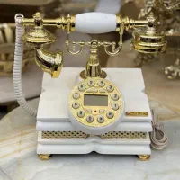 تلفن رومیزی چوبی یا برنزی