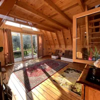 اجاره کلبه سوییسی|اجارهٔ کوتاه‌مدت ویلا و باغ|کلاچای, |دیوار