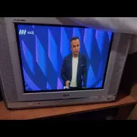 تلویزیون 21 اینچ ال جی با میز|تلویزیون و پروژکتور|اهواز, حصیرآباد|دیوار