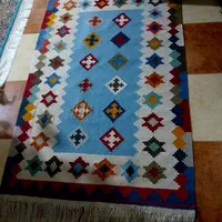 گلیم دستباف کاملا نو تازه خریداری شده