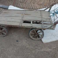 گاری چهار چرخ