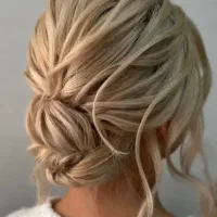 مدل برای شینیون با آفیش