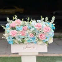 باکس گل نیاز کد ۱۷۳۹ گلاریس