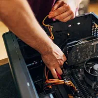 کلیه خدمات کامپیوتر حرفه ای در محل