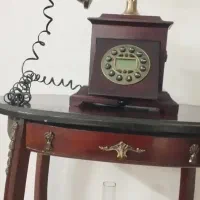 تلفن دکوری|کلکسیون اشیاء عتیقه|مشهد, کارگران|دیوار