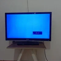 تلوزیون ۳۲
