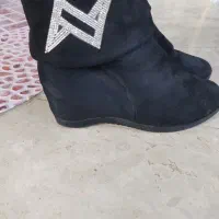 کتونی و نیم بوت|کیف، کفش، کمربند|نشتارود, |دیوار