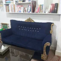 مبل ۷نفره سلطنتی تمیز بدون کوچکترین فرو رفتگی