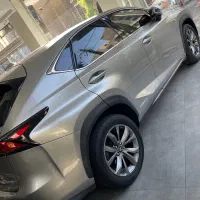 لکسوس nx300