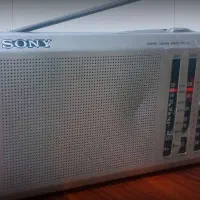 رادیو سونی ژاپن|کلکسیون اشیاء عتیقه|اسلام‌‌آباد غرب, |دیوار