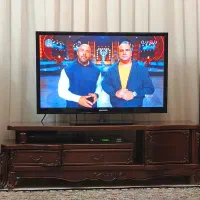 تلویزیون سامسونگ 43 اینچ سالم و باند مارک سامسونگ