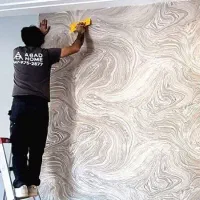 نیازمند نیروی نصاب کاغذدیواری