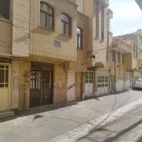 خانه در حنیف نژاد با متراژ ۷۳ متر بنا ۱۴6