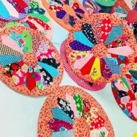 چهل تیکه زیر قابلمه و زیر قوری|صنایع دستی و سایر لوازم تزئینی|تهران, زرکش|دیوار