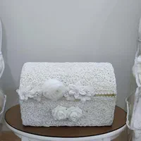 صندوقچه بله برون همراه قند و قندشکن