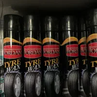 اسپری براق کننده لاستیک و داشبورد