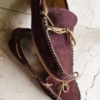 کفش کالج خارجی/ سایز ۴۰‌..دو رنگ زرشکی و سبز صدری