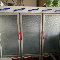 فروش فوری یخچال ویترینی شش درب استیل|کافی‌شاپ و رستوران|شیراز, قالیشویی|دیوار