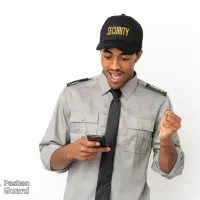 استخدام نگهبان جوان برای‌ مراقبت و گشت زنی