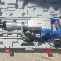 فروش یک دستگاه چکش برقی ۱۷کیلوئی نک آکبند
