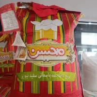 پخش عمده خرده مواد غذایی رب قند شکر روغن برنج شیر