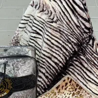 شادیلون|رختخواب، بالش، پتو|زاهدان, |دیوار