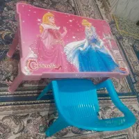 میز تحریر در حد نو