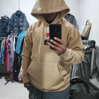 دورس وهودی نو آکبند خارجی|لباس|تربت‌حیدریه, مسجد جامع|دیوار