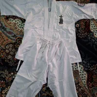 لباس کاراته در حد نو جنس عالی|لباس|باغستان, |دیوار