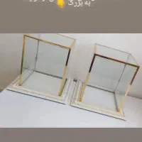 تعدادی باکس شیشه ای و تاج ب فروش میرسد|صنایع دستی و سایر لوازم تزئینی|ورزنه, |دیوار