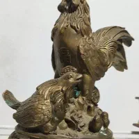 مجسمه برنزی مرغ و خروس