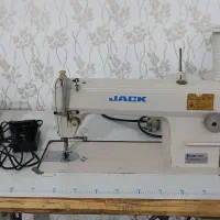 فروش یک دستگاه چرخ خیاطی جک