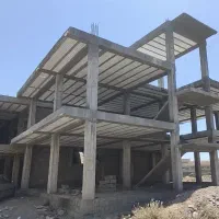 زمین-طیس-دو-طبقه-اسکلت-ساخته-شده