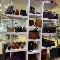 ویترین مغازه