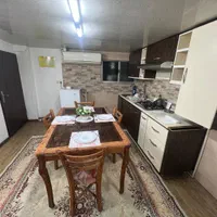 ۲ خوابه شیک نزدیک شیطان کوه لاهیجان کد۸۲|اجارهٔ کوتاه‌مدت آپارتمان و سوئیت|لاهیجان, کوی خزر|دیوار