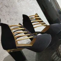 کفش زنانه پاشنه دار|کیف، کفش، کمربند|نیشابور, گنبد سبز|دیوار