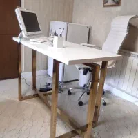 میز و صندلی اتاق کار