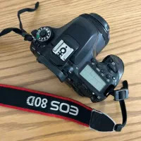 دوربین canon 80D