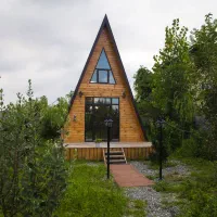 کلبه چوبی سوئیسی و سوئدی ساخت در محل