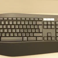 کیبورد لاجیتک k850