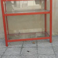 ویترین شیشه ای