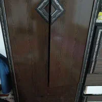 کمد لباس رگالدار با دلاور