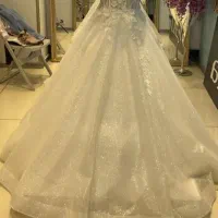 عرض ادب لباس عروس بسیار زیبا و ش‌یک|لباس|فردیس, شهرک هفده شهریور|دیوار