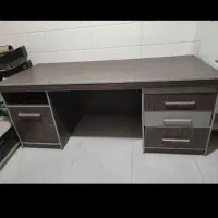 میز مدیریتی ۲متری در حد نو