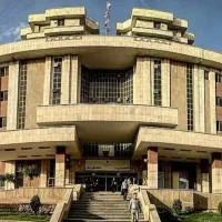 منشی متاهل خانم