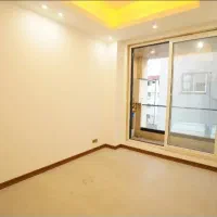 آپارتمان ۱۰۰متری نوساز در شهربانی