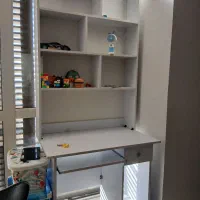 میز تحریر و صندلی باهم پنج میلیون